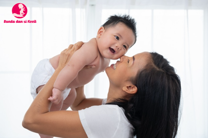 ASI Bagus Bukan Berarti Bayi Harus Gendut, Bunda!